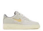 Air Force 1 ’07 LX ‘Light Bone’