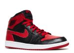 Air Jordan 1 Retro High ‘Banned’ 2011