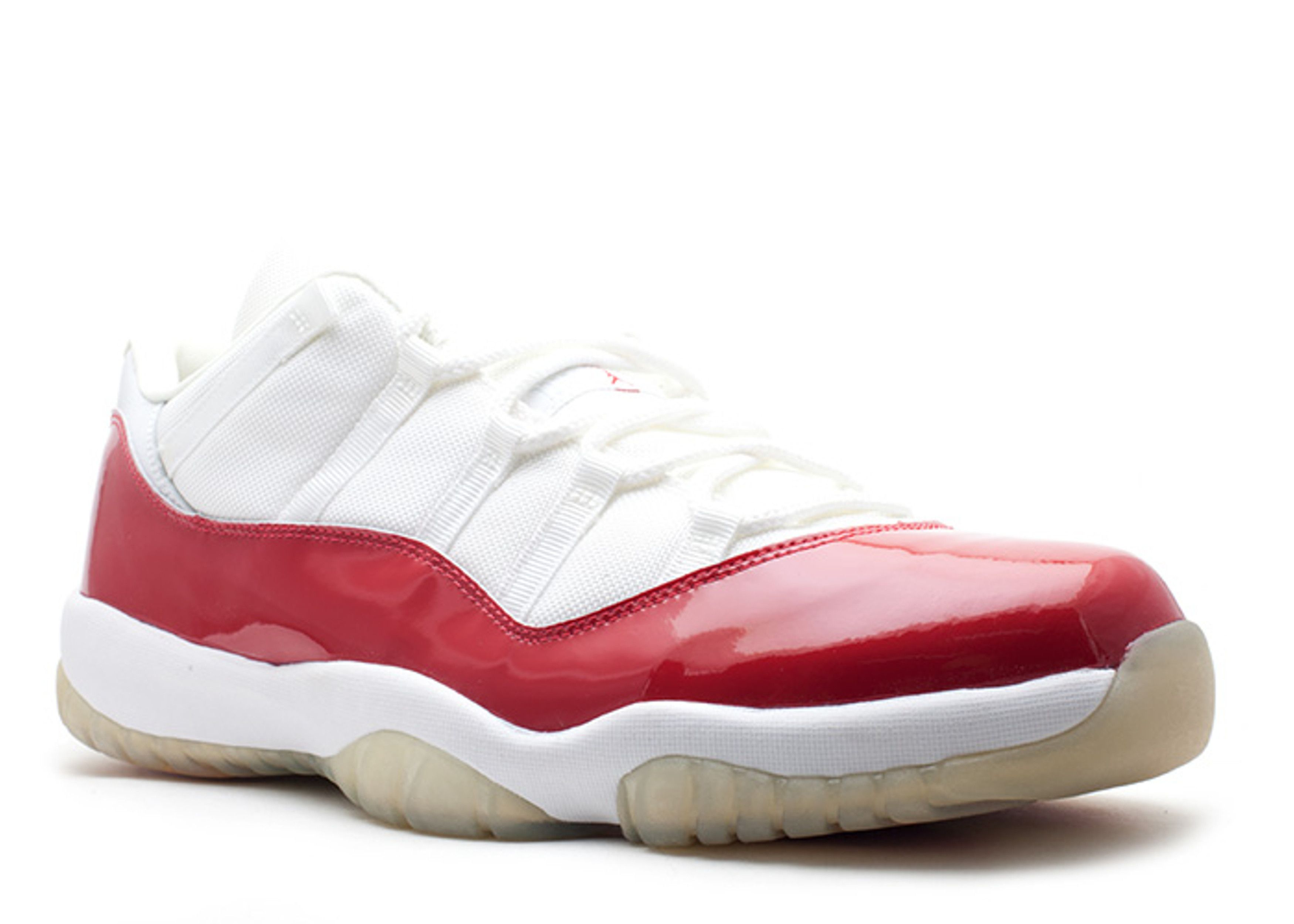 Air Jordan 11 Retro Low ‘Cherry’ 2001