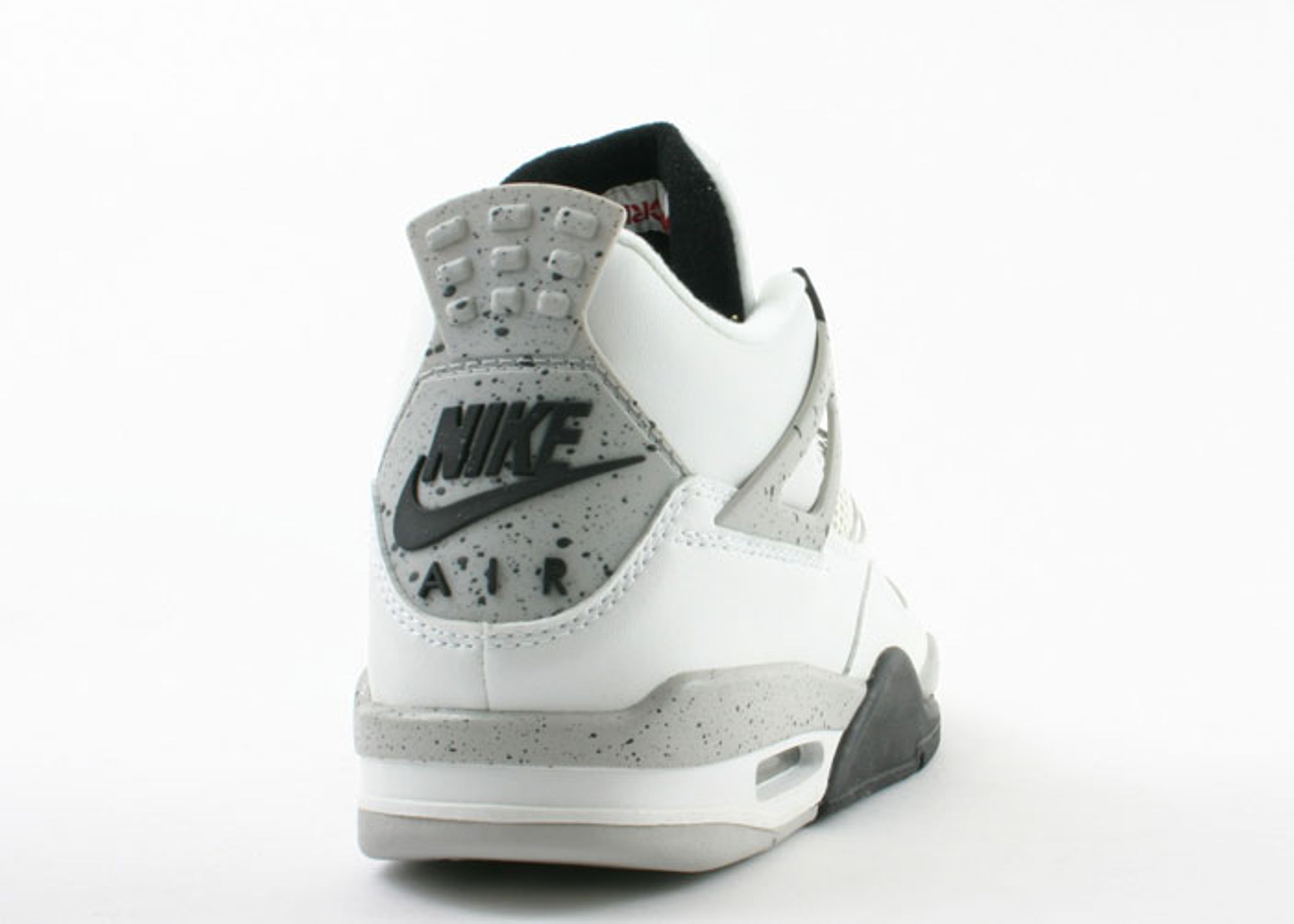 Air Jordan 4 Retro ‘White Cement’ 1999