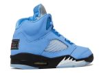 Air Jordan 5 Retro SE ‘UNC’