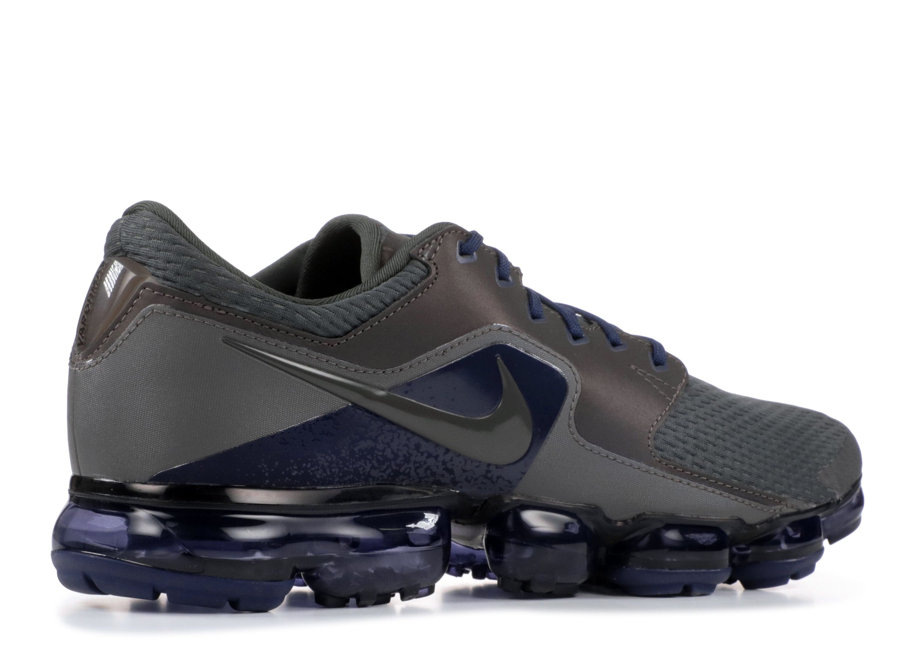 Air VaporMax CS ‘Midnight Fog’