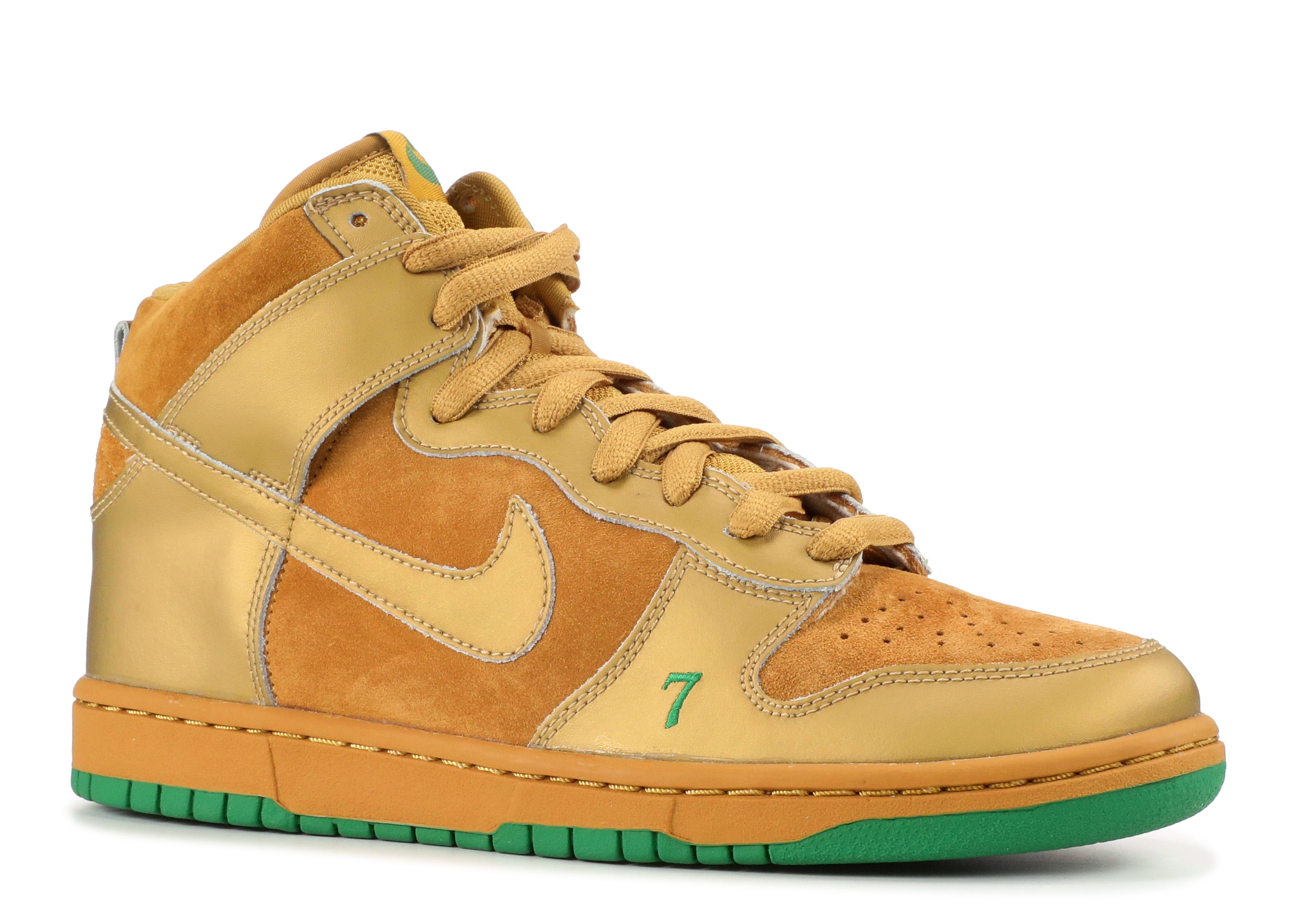 Dunk High Pro SB ‘Lucky’