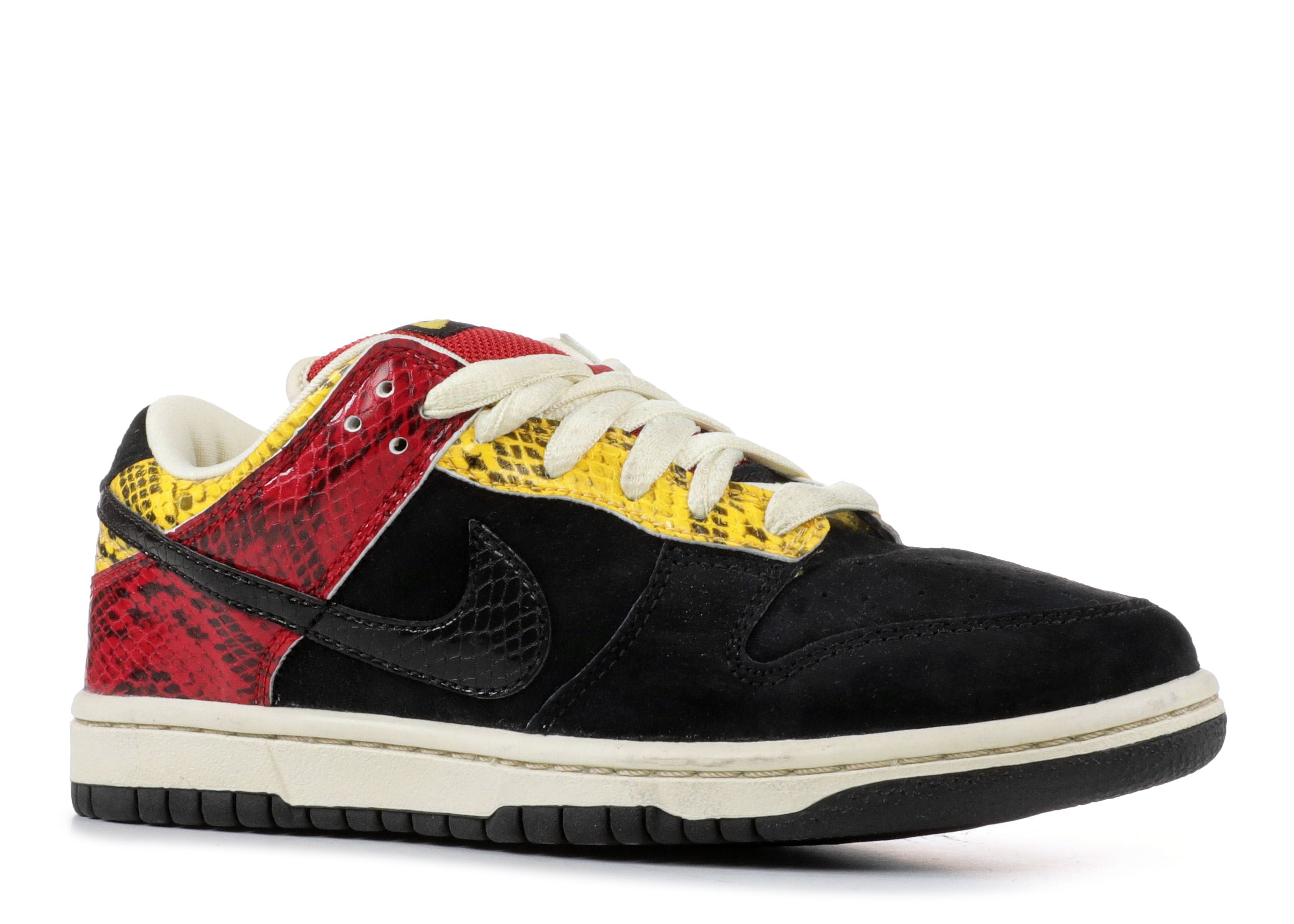 Dunk Low Premium SB ‘Coral Snake’