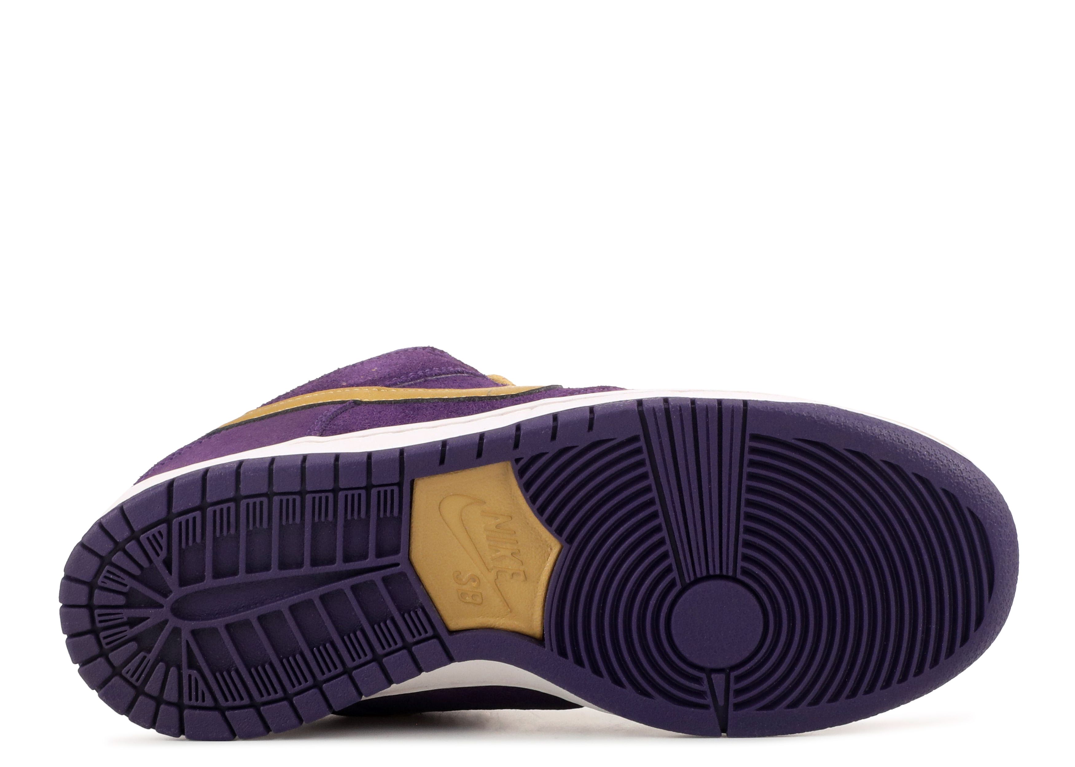 Dunk Low Premium SB ‘Crown Royal’