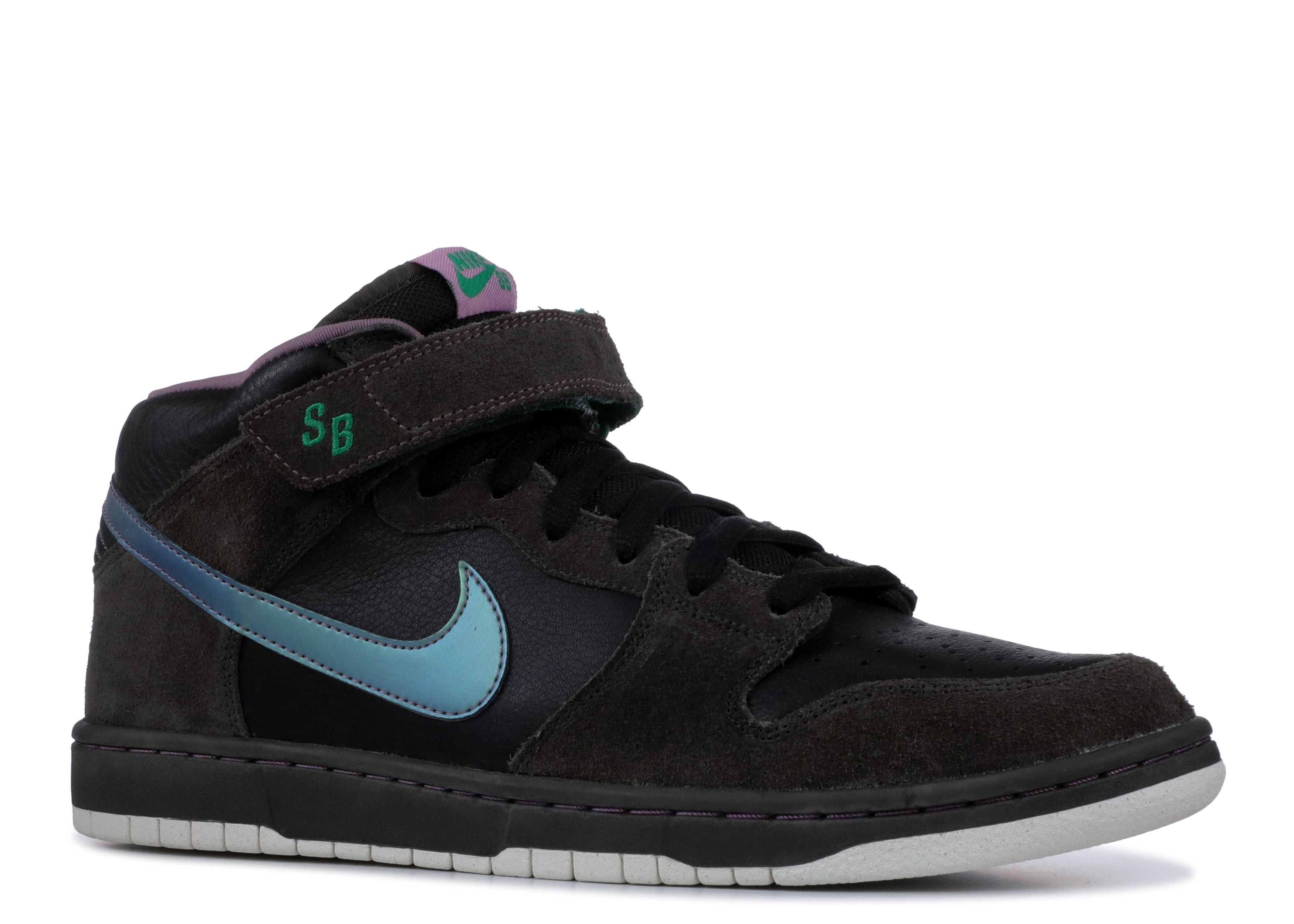 Dunk Mid Premium SB ‘Northern Lights’