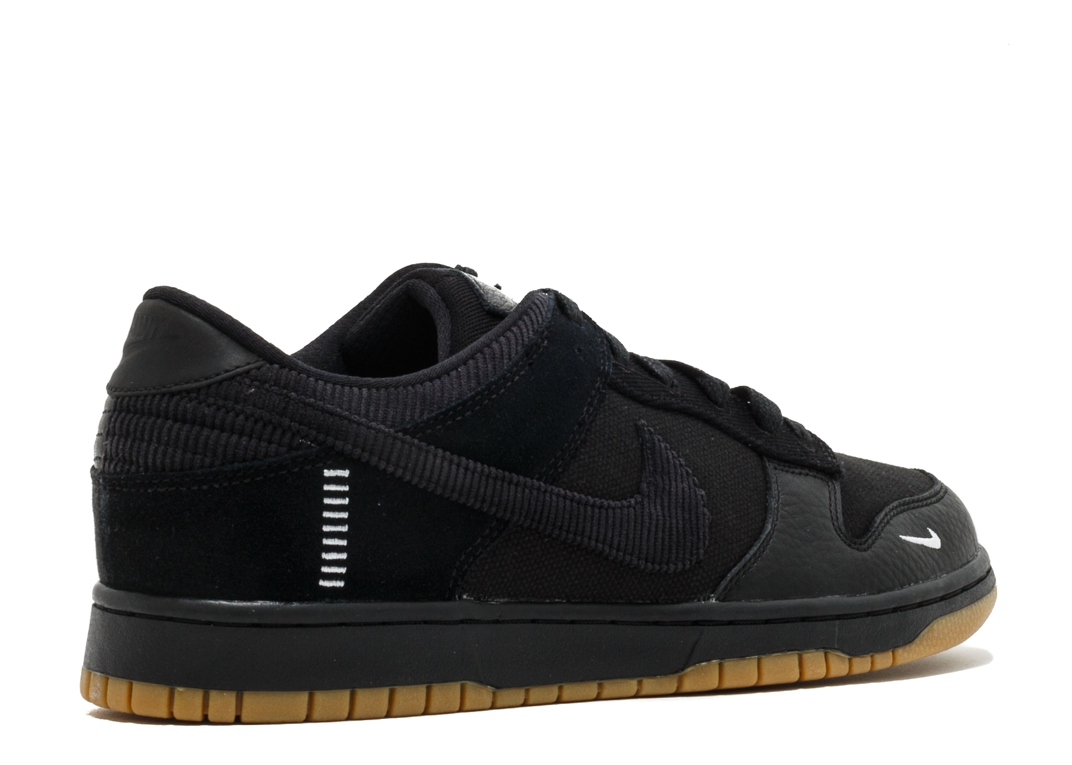 The Basement x Dunk Low QS ‘BSMNT’