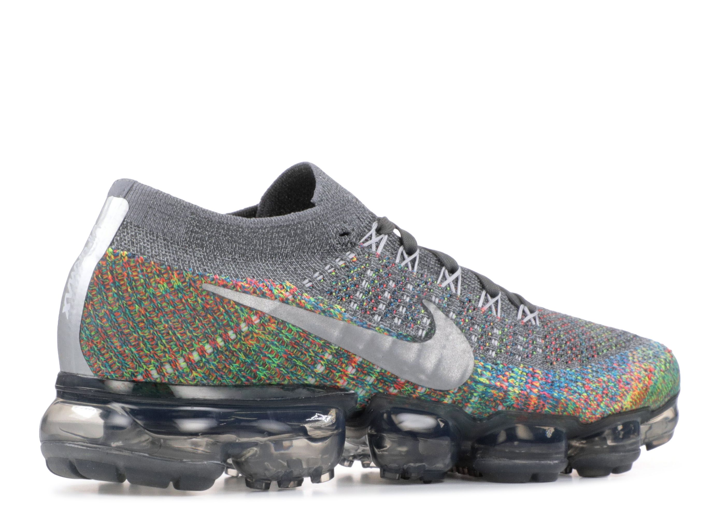 Wmns Air VaporMax Flyknit ‘Dark Grey’