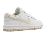 Wmns Dunk Low ‘White Pearl’